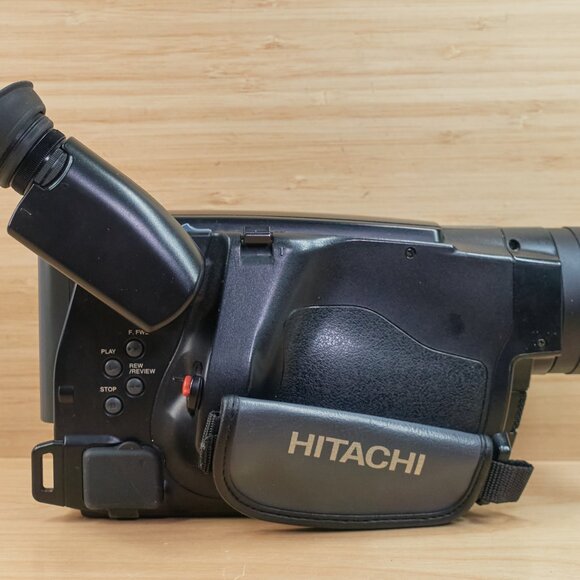 Hitachi VM-E635LA 8mm Video Camera Camcorder / Made in Japan / Tested - Picture 5 of 9